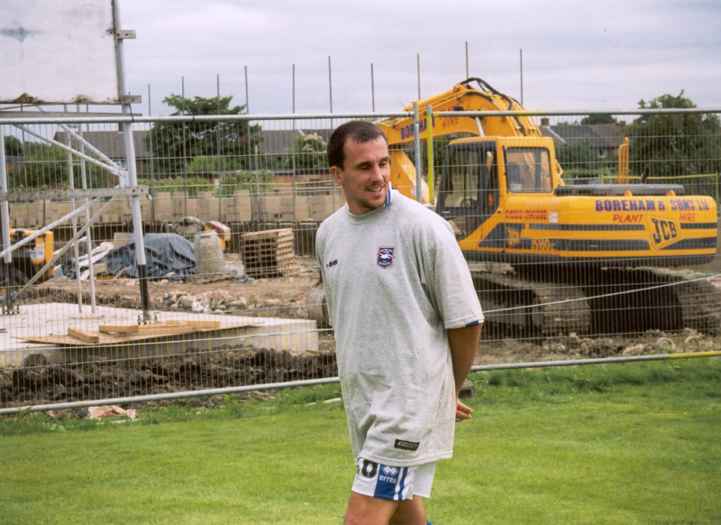 Robbie Pethick (or is it Bob the Builder), Cambridge Game 11 August 2001