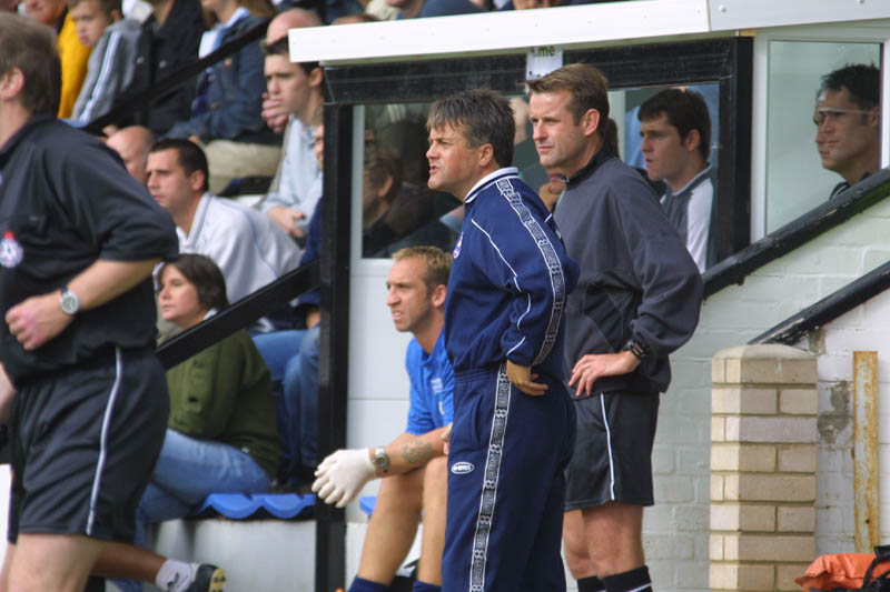 Mickey Adams and the bench, Cambridge Game 11 August 2001