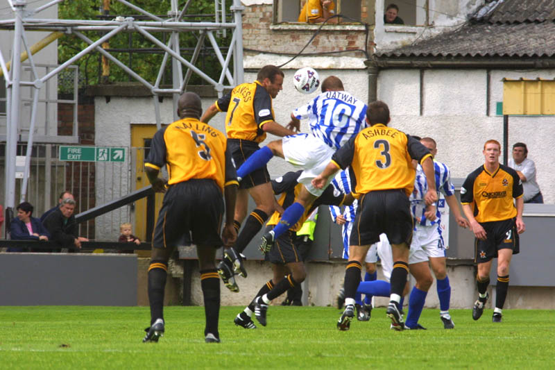 Charlie Oatway gets stuck in, Cambridge Game 11 August 2001