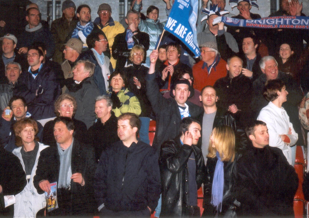Crowd North Stand Chesterfield game 01 may 2001