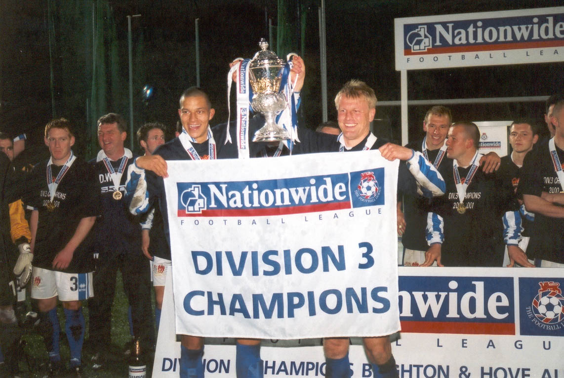 Zamora and Rogers with cup and flag, Chesterfield game 01 may 2001