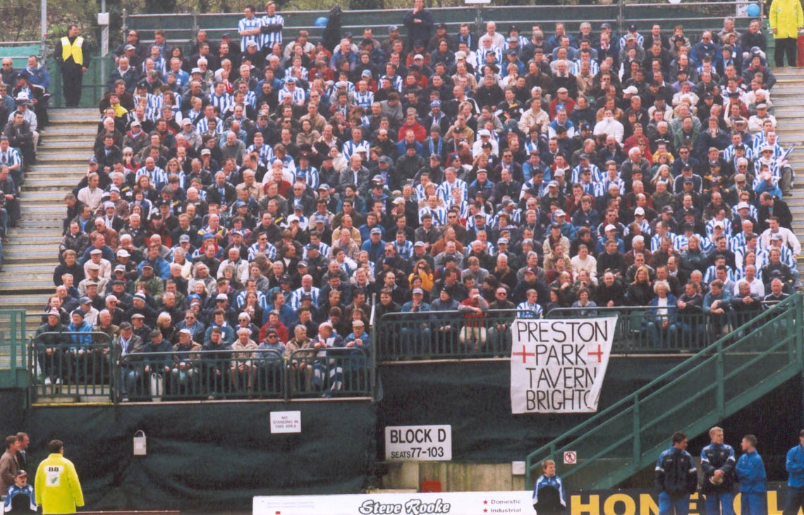 Crowd Darlington game game 16 April 2001