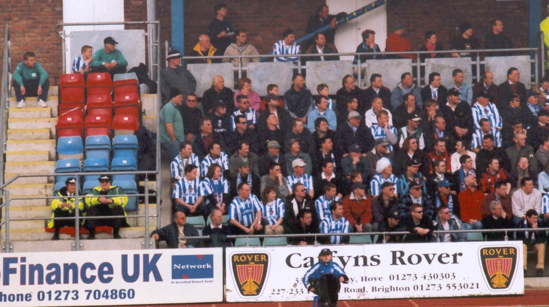 Crowd Darlington game 16 April 2001
