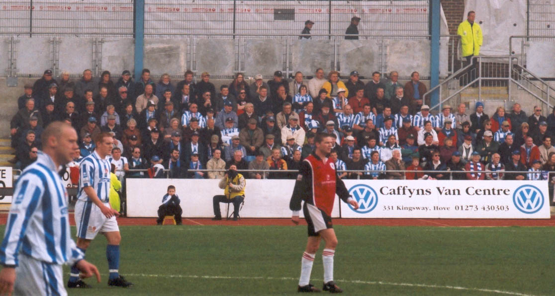 Crowd Darlington game 16 April 2001