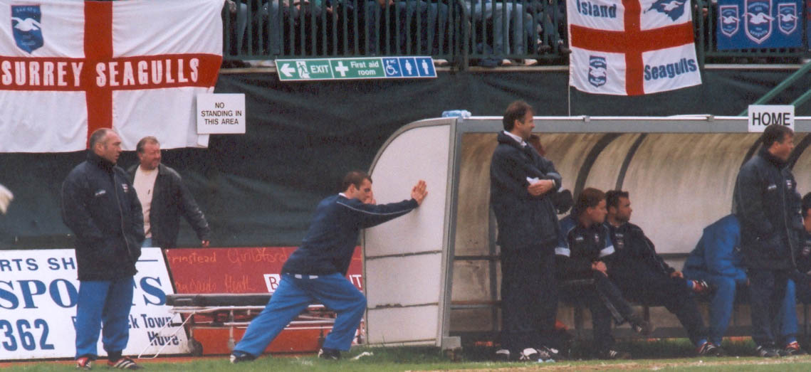 Give a hand lads, Darlington game 16 April 2001