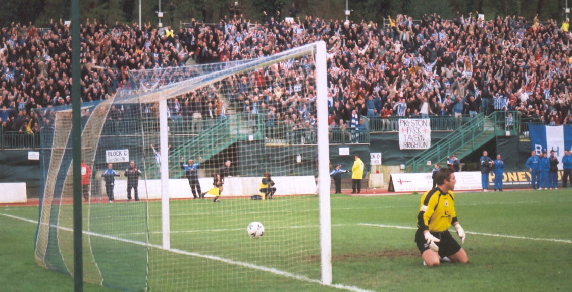 GOAL, Darlington game 16 April 2001