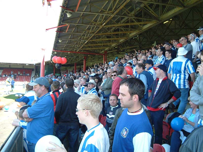 Digmuts pictures Grimsby Game 04 May 2003