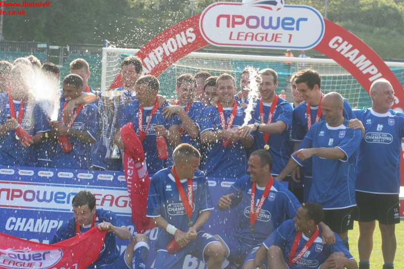  Huddersfield Game 30th April 2011