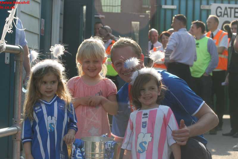  Huddersfield Game 30th April 2011