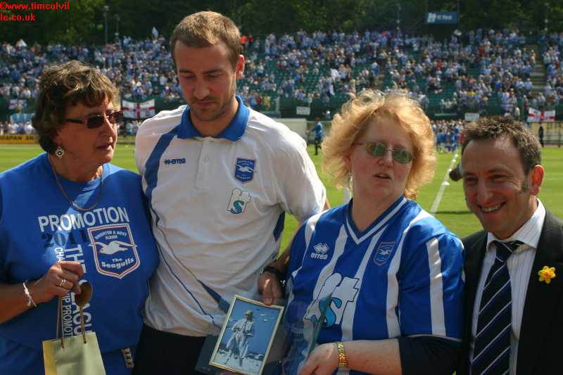  Huddersfield Game 30th April 2011