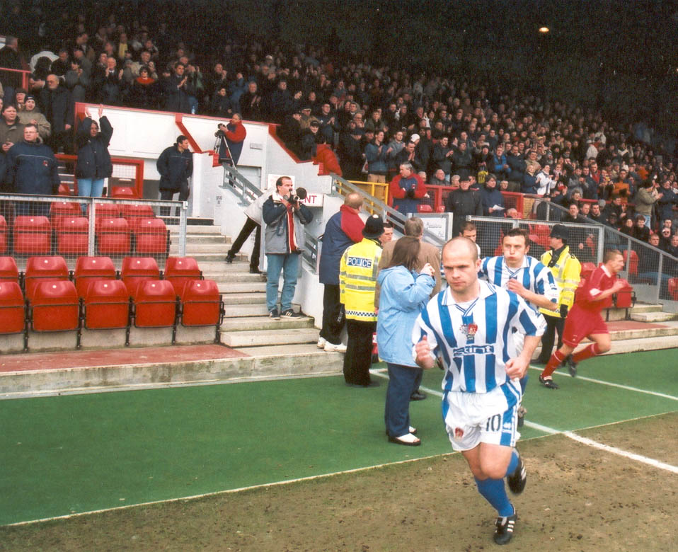 The team run out at Brisbane Road game 03 march 2001