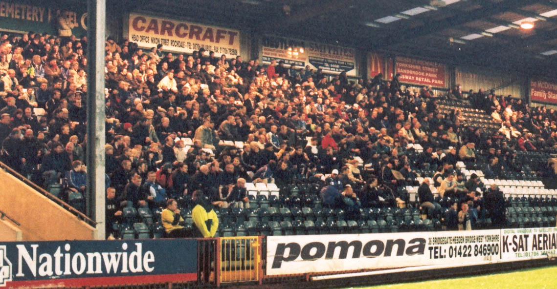 Crowd Rochdale game 03 April 2001