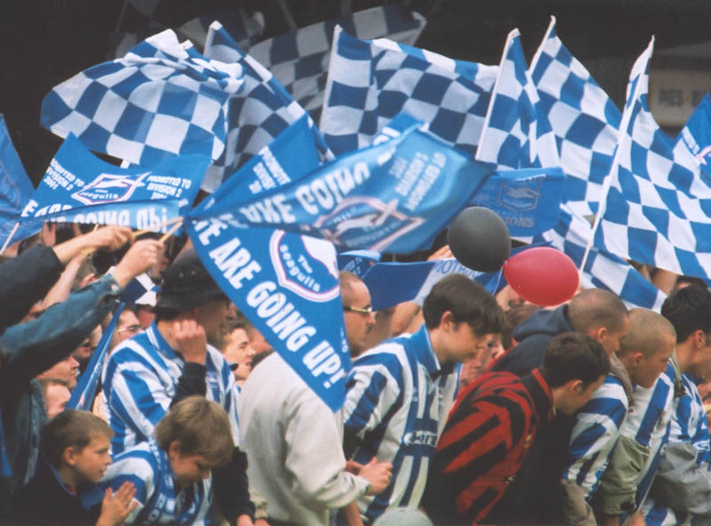Flags, Shrewsbury game 05 may 2001