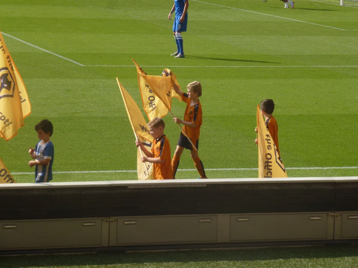 Season 2015/6 Wolverhampton Game 19 September 2015 image number 004